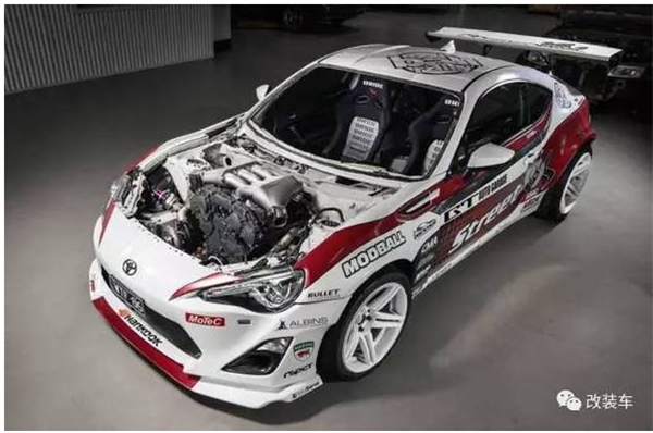 Toyota-86-transplant-V12-engine-explosion-four-turbines.png